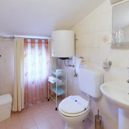 Casa vacanze Nevena By Rent Istria