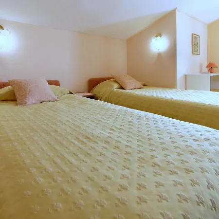 Holiday home Nevena By Rent Istria *