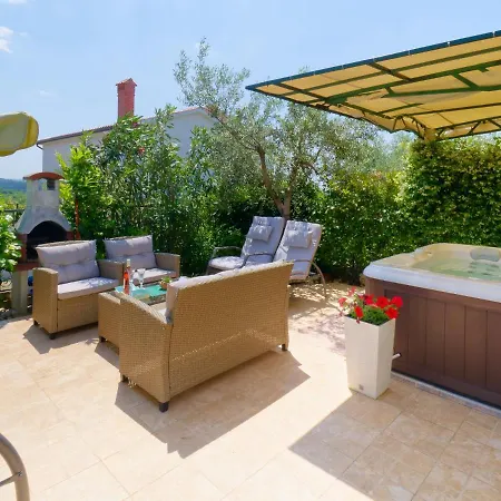 Holiday home Nevena By Rent Istria Buje